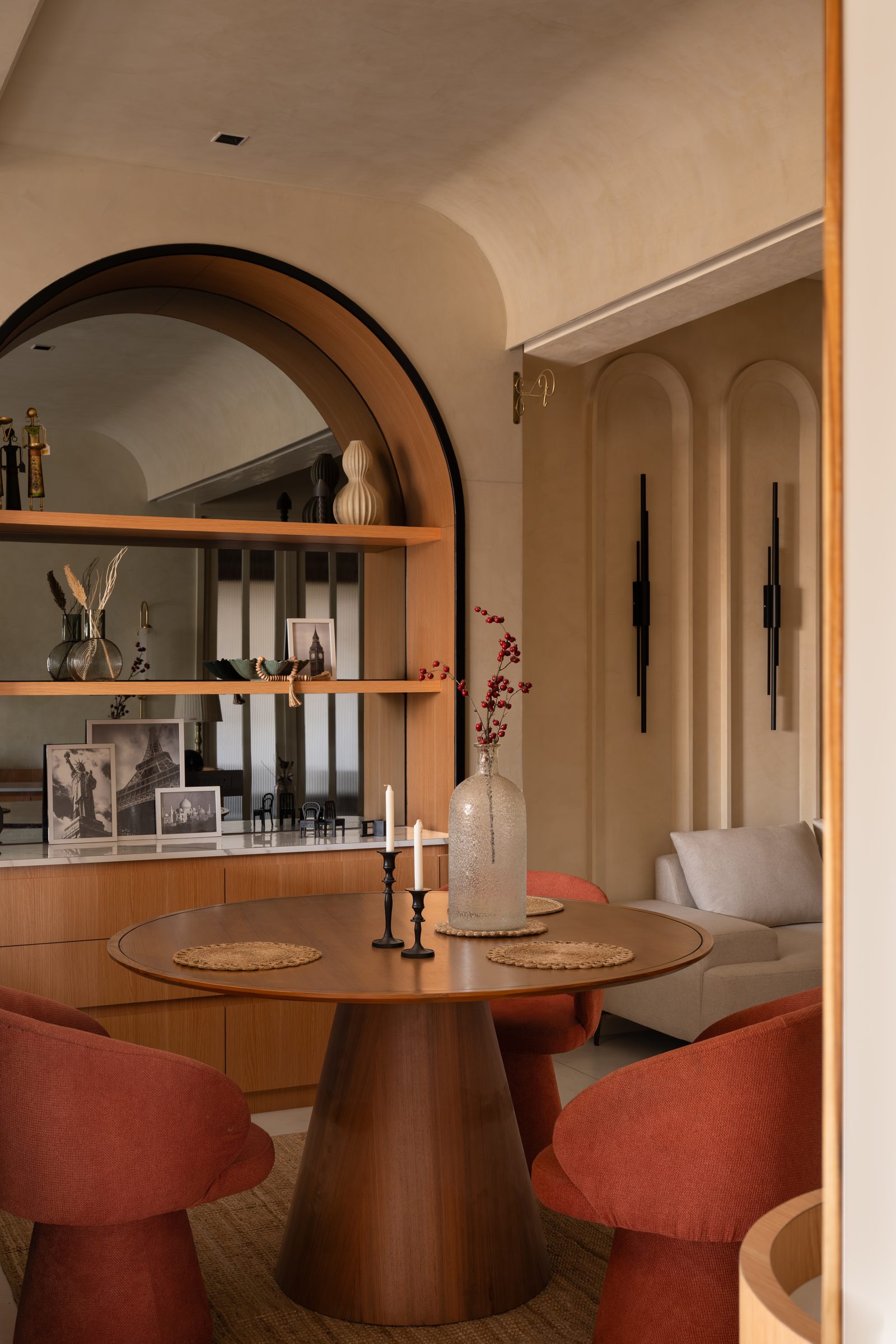 The Arch & Arbour - Dining Area